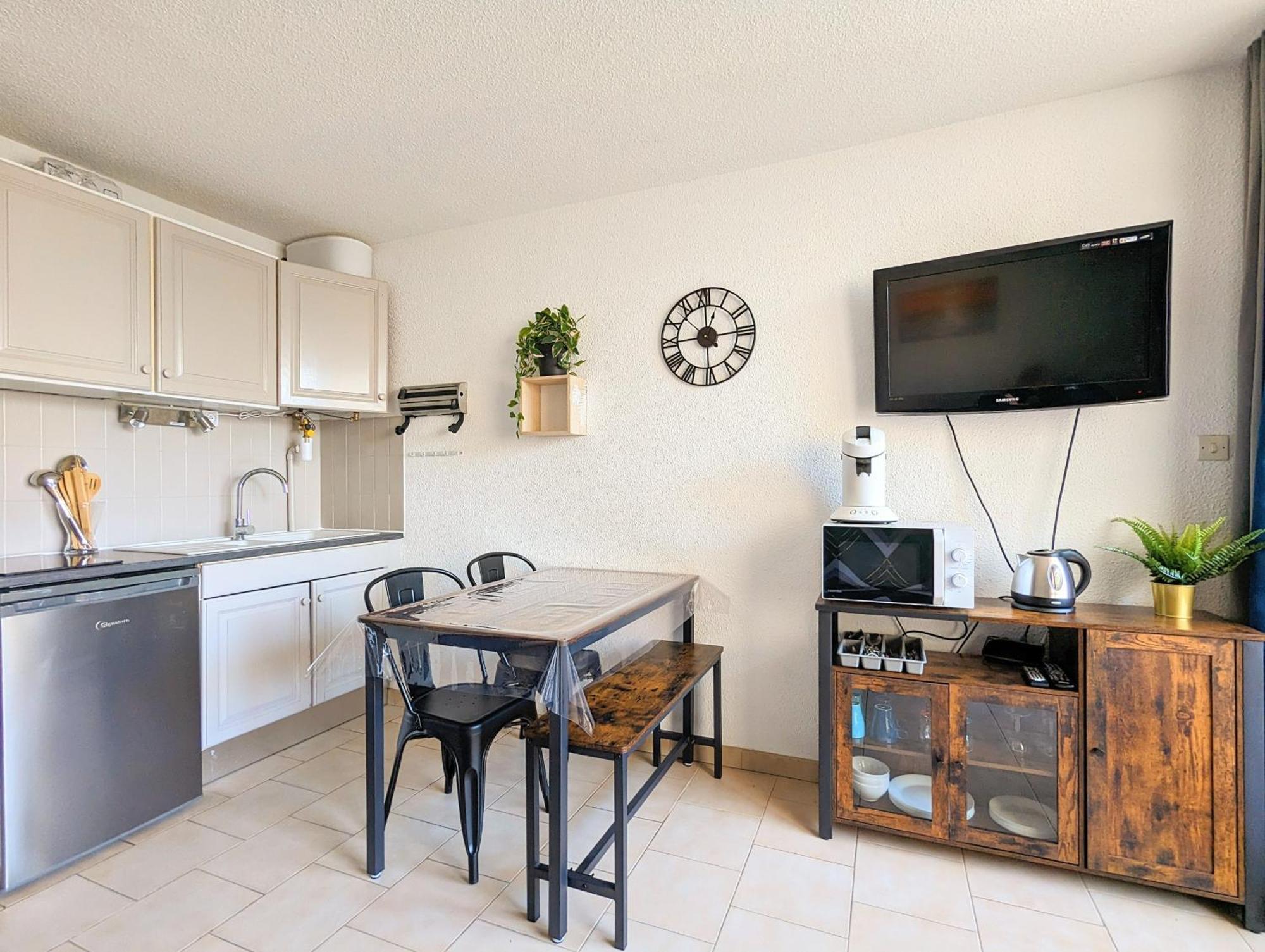 Appartement Au Calme + Parking Agde Zewnętrze zdjęcie