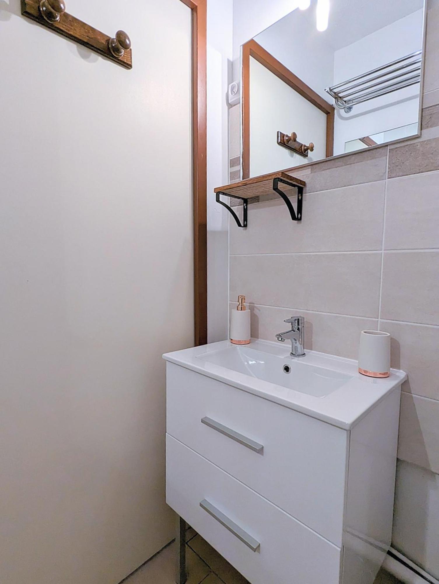 Appartement Au Calme + Parking Agde Zewnętrze zdjęcie